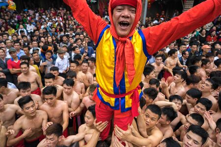 Bac Ninh, Vietnam - Jan 31, 2017: Dong Ky traditional spring festival, a special ritual of the Dong Ky festival used to be the setting-off of huge firecrackers and long strings of small firecrackersのeditorial素材