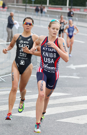 STOCKHOLM - JUL 02, 2016: Female running triathletes Taylor Knibb and Yuka Sato in the Women's ITU World Triathlon series event July 02, 2016 in Stockholm, Swedenのeditorial素材