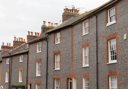 LEWES, GREAT BRITAIN - FEB 25, 2017: Typical english townhouse on the countryside in Lewes. February 25, 2017 in Lewes, Great Britain.のeditorial素材