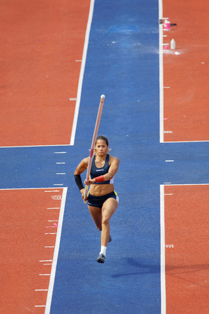 STOCKHOLM, SWEDEN - JUN 10, 2018: Angelica Bengtsson stuggle in the Pole Vault competition in IAAF Diamond League, June 10, 2018 in Stockholm, Swedenのeditorial素材