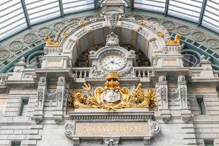 ANTWERP, BELGIUM - AUGUST 4, 2011: Interior of Antwerp main railway station in Antwerp, Belgium. The station was built between 1895 and 1905.のeditorial素材