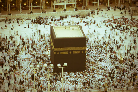Prayer and Tawaf  - circumambulation - Around AlKaaba in Mecca, Aerial Viewのeditorial素材