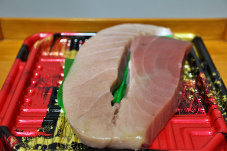 Hon-maguro (pacific bluefin tuna) sashimi block purchased at a supermarket in Tokyo, Japanの写真素材