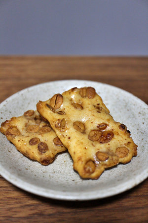 Japanese snack: soy sauce and soybean okaki (rice crackers)