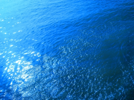 Clear blue ocean waterの写真素材