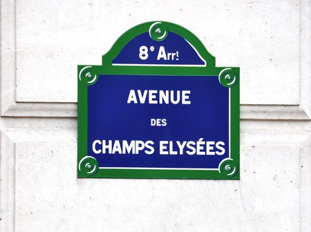  Avenue des Champs-Elysees street sign in Parisの写真素材
