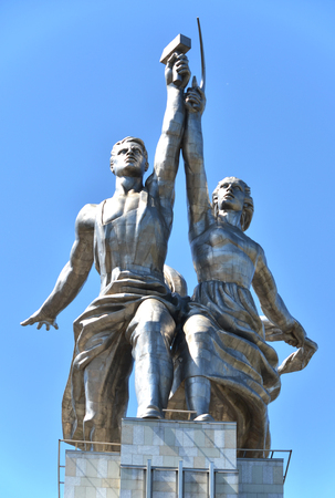 Russia, Moscow, VDNKH, May 21, 2018 - Famous Soviet monument Worker and Kolkhoz Woman (Collective Farm Woman) of sculptor Vera Mukhina. Made of stainless steel in 1937のeditorial素材