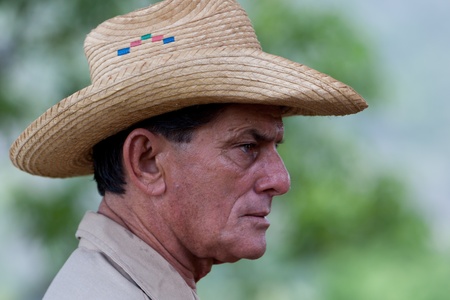 Portrait of elder farmer in garden, near havanna, Cuba in 2009のeditorial素材