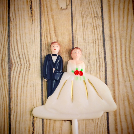 wedding bride and groom couple doll with retro filter effectの写真素材