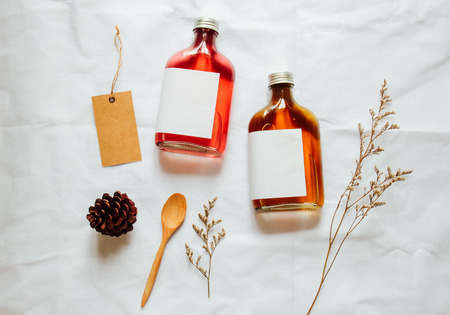 Cold brew tea branding mockup set with glass of iced tea and craft itemの写真素材