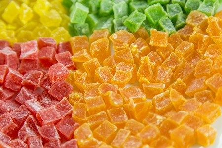 Multicolores succade 4 color in plate on tableの写真素材