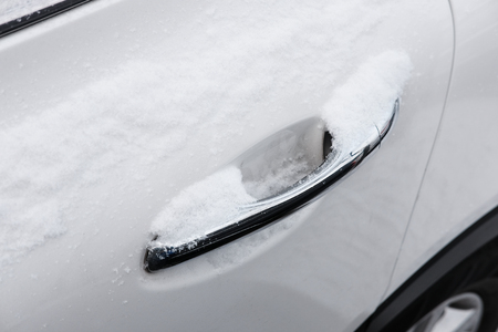 snow car handの写真素材