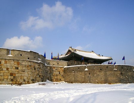 Winter scenery of beautiful Changyongmunのeditorial素材