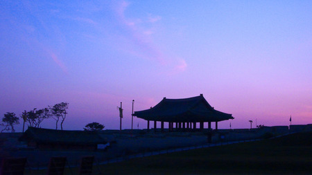Beautiful night view of Suwon Hwaseong Yeonmudaeのeditorial素材