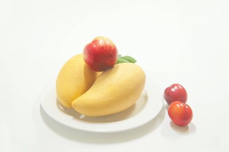 mango, plum, fruit, fresh, fruit, healthy food, harvest, vitamins, dessert, summer, still life, deliciousの写真素材