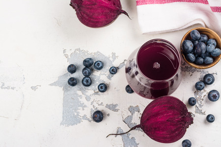 Fresh Beet and blueberry juiceの写真素材