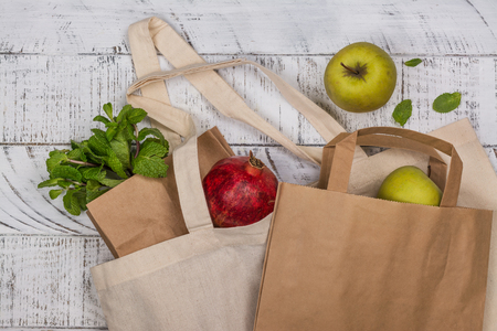 Natural reusable linen and paper bagの写真素材