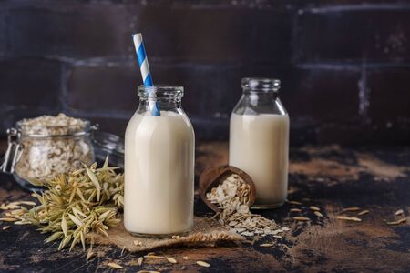 Homemade vegan oat milkの写真素材