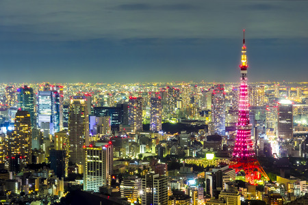 TOKYO, JAPAN - OCTOBER 26: Tokyo cityscape scene night time from sky 
view of the Roppongi Hills Building on Oct 26, 2013. Roppongi is a district of Minato, Tokyo, Japan.のeditorial素材
