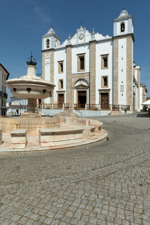 Santo AntÃ£o church in Evora, Portugalの写真素材
