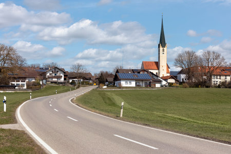 The village of Tulling in Upper Bavaria in springの写真素材