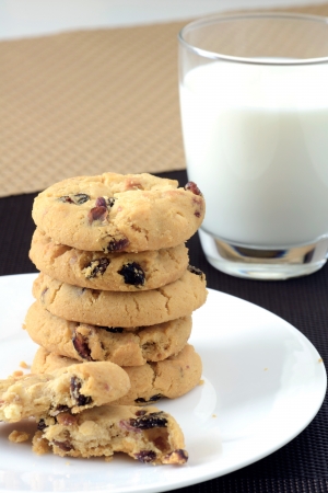 White chocolate and cranburry cookiesの写真素材