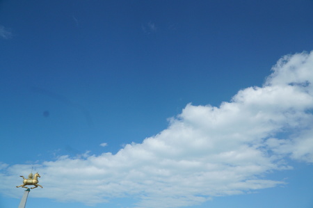 Qinghai Lake with sculptureの写真素材