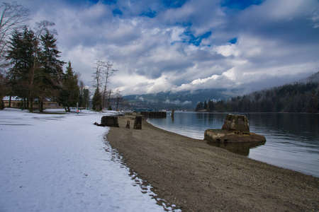 A quiet view of the Barnet Marine park after a snowfall.   BC Canadaの写真素材