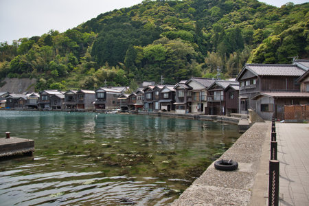 <p>Ine no funaya. The well-known boathouses in the inlet of Ine town.Â Kyoto, Japan</p><p><br></p>の写真素材