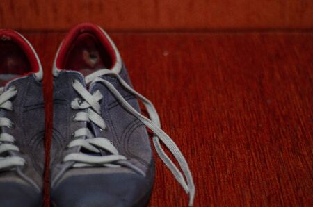 Old Grey Sport Shoes, Fashion, GYMの写真素材