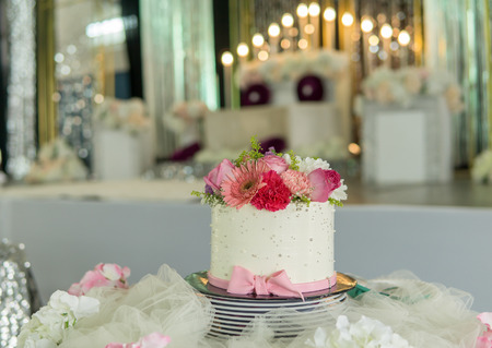 wedding cake decorated with flowerの写真素材