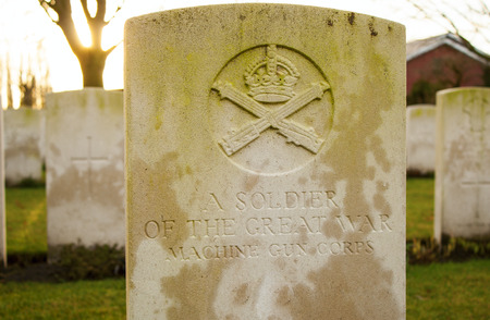 a soldier of the great war in flanders fields