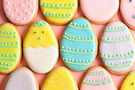 Easter homemade gingerbread cookie over pink