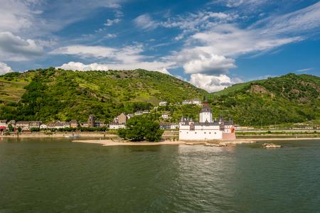 Pfalzgrafenstein Castle (Pfalz), toll castle on the Falkenau island at Rhine Valley (Rhine Gorge) near Kaub, Germany. Built in 1327.のeditorial素材