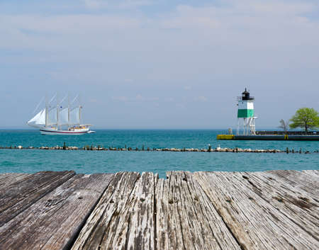 Chicago Harbor Southeast Guidewall Lighthouse, Lake Michigan, Chicago, IL, USAの写真素材