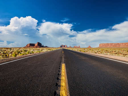 Empty scenic highway in Monument Valley, Arizona, USAの写真素材