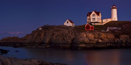 Lighthouse Decorated for Christmas at Sunsetの写真素材