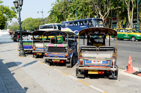 BANGKOK,THAILAND: 17 January 2015 :Tuk-tuk (three-wheeler or auto rickshaw), is a widely used for transport in Bangkokのeditorial素材