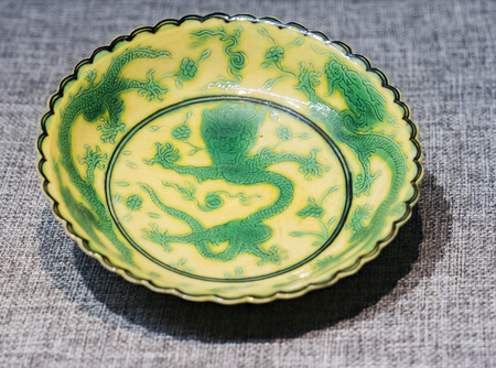 Porcelain from Qing Dynasty in Yangzhou Museumのeditorial素材