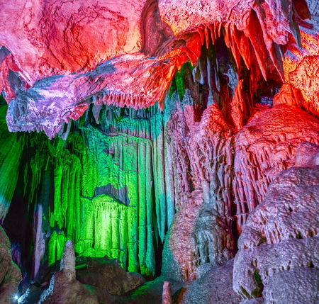 Kongshan White Cloud Caveのeditorial素材