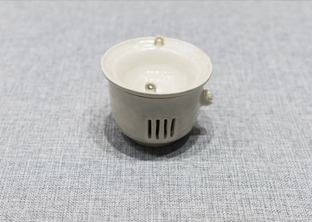 Tang Dynasty white glazed tea stove at hebei museumのeditorial素材