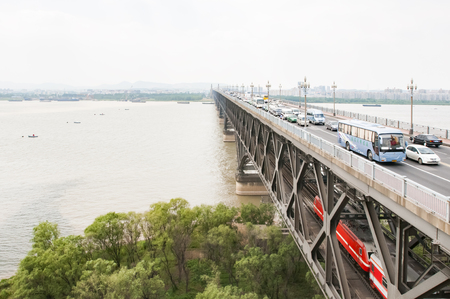 Nanjing Yangtze River Bridgeのeditorial素材