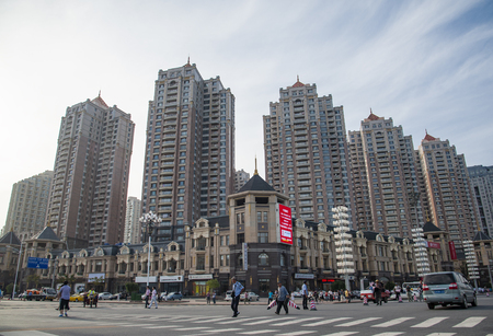 China, Liaoning Province, Dalian City, Xinghai Square sceneryのeditorial素材