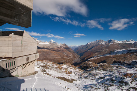 MATTERHORN GLACIER PARADISE, SWITZERLAND - OCTOBER 27, 2015: Winter view of Matterhorn Glacier Paradise near Matterhorn Peak, Alps, Switzerlandのeditorial素材
