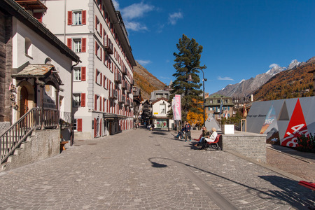 ZERMATT, SWITZERLAND - OCTOBER 27, 2015: Autumn view of Zermatt Resort, Canton of Valais, Switzerlandのeditorial素材