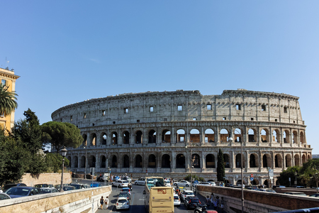 ROME, ITALY - JUNE 23, 2017: People in front of  Colosseum in city of Rome, Italyのeditorial素材