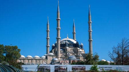 EDIRNE, TURKEY - SEPTEMBER 22, 2018:  Selimiye Mosque and monument of Ottoman Sultan Mehmed II (Mehmed The Conqueror) in city of Edirne,  East Thrace, Turkeyのeditorial素材
