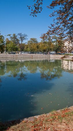SOFIA, BULGARIA - OCTOBER 5, 2018: Ariana Lake at Borisova gradina (Boris Garden) in city of Sofia, Bulgariaのeditorial素材