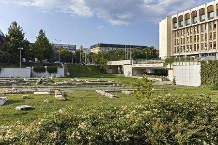 STARA ZAGORA, BULGARIA - AUGUST 5, 2018: Regional Library and Ruins of Roman city Augusta Traiana in the center of city of Stara Zagora, Bulgariaのeditorial素材
