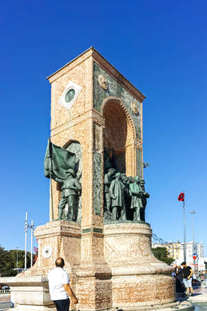 ISTANBUL, TURKEY - JULY 26, 2019: The Republic Monument at Taksim Square at the center of city of Istanbul, Turkeyのeditorial素材